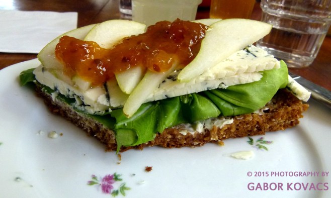 lunch in Ystad © 2015 PHOTOGRAPHY BY GABOR KOVACS