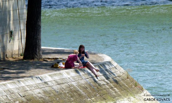 picnic by the Seine © 2013 GABOR KOVACS